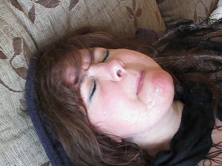 Exposed Fat Pig Susan Kirsch (2012/2596)